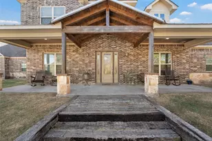 2370 Garrett Ln, China Spring, TX 76633 - Photo 2