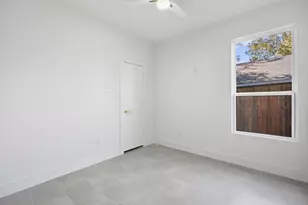 1254 E Jefferson Ave, Fort Worth, TX 76104 - Photo 16