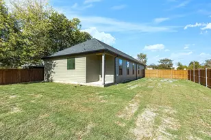 1254 E Jefferson Ave, Fort Worth, TX 76104 - Photo 20