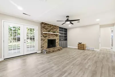 702 Mimosa Drive, Denton, TX 76201 - Photo 4