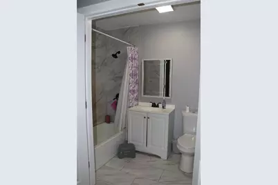 2770 E Ann Arbor Avenue, Dallas, TX 75216 - Photo 10