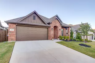 728 Long Iron Dr, Fort Worth, TX 76108 - Photo 2