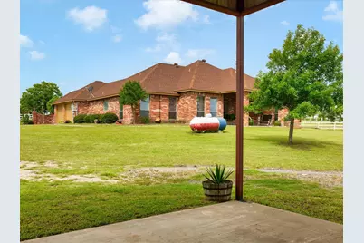 5530 N Interstate Highway 45, Ennis, TX 75119 - Photo 30