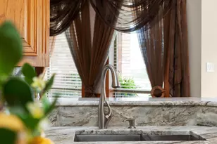 5530 N Interstate Hwy 45, Ennis, TX 75119 - Photo 12