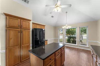 6306 Debbie Circle, Rowlett, TX 75089 - Photo 8