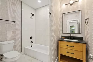 624 N Vernon Ave, Dallas, TX 75208 - Photo 26