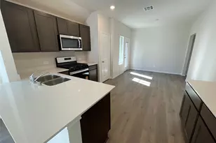 541 Epiphany Ln, Lavon, TX 75166 - Photo 6