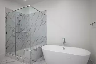381 E Greenbriar, Dallas, TX 75203 - Photo 10