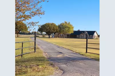 406 Epps Road, Palmer, TX 75152 - Photo 1