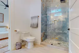 3946 N Cresthaven Rd, Dallas, TX 75209 - Photo 22