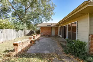 1104 Coffield St, Bowie, TX 76230 - Photo 40