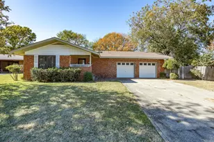 1104 Coffield St, Bowie, TX 76230 - Photo 2