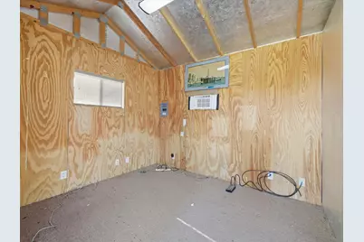 1104 Coffield Street, Bowie, TX 76230 - Photo 34