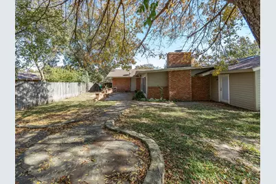 1104 Coffield Street, Bowie, TX 76230 - Photo 28