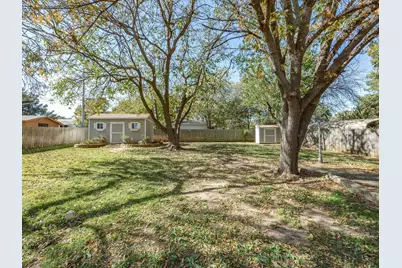 1104 Coffield Street, Bowie, TX 76230 - Photo 30