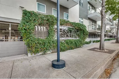 1111 S Akard Street #300, Dallas, TX 75215 - Photo 2