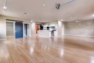 1111 S Akard St, Dallas, TX 75215 - Photo 2