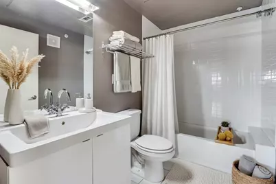 1111 S Akard Street #300, Dallas, TX 75215 - Photo 14