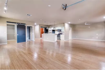 1111 S Akard Street #300, Dallas, TX 75215 - Photo 20