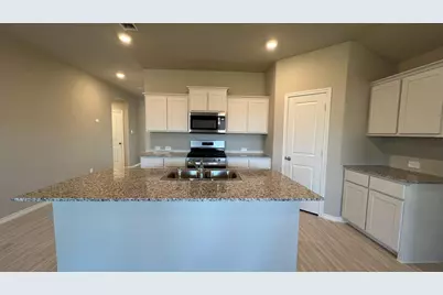 8456 Beltmill Parkway, Fort Worth, TX 76131 - Photo 2