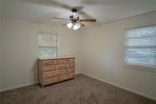 580 33rd St SE, Paris, TX 75460 - Photo 8