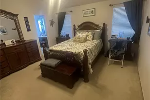 715 W Milton Dr, Arlington, TX 76001 - Photo 4