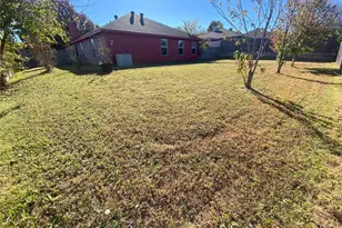 318 Alpine Dr, Weatherford, TX 76086 - Photo 26