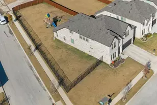 201 Blackbird Dr, Aledo, TX 76008 - Photo 6