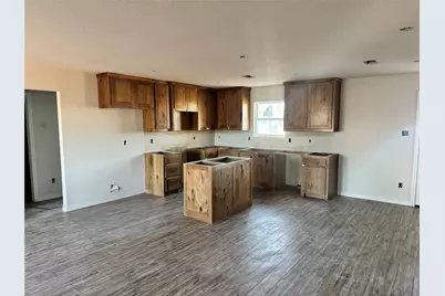 1012 Morgan Court, Springtown, TX 76082 - Photo 2