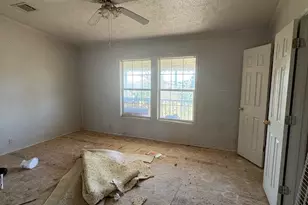 8224 County Rd 913, Godley, TX 76044 - Photo 16