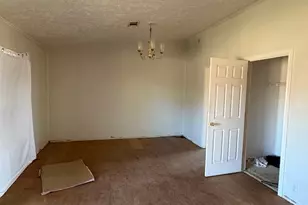 8224 County Rd 913, Godley, TX 76044 - Photo 12