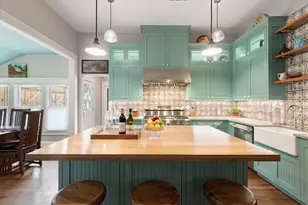 404 E Wall St, Grapevine, TX 76051 - Photo 20