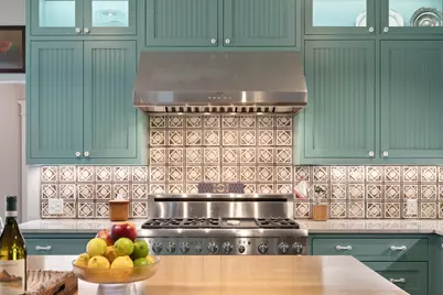 404 E Wall Street, Grapevine, TX 76051 - Photo 24