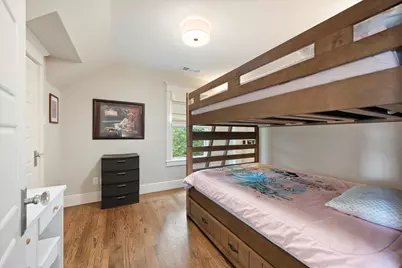 404 E Wall Street, Grapevine, TX 76051 - Photo 34