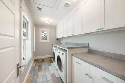 404 E Wall Street, Grapevine, TX 76051 - Photo 26