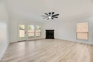 10108 Sailboard Dr, McKinney, TX 75072 - Photo 8