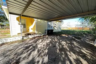 3216 Ellis Ave, Fort Worth, TX 76106 - Photo 2