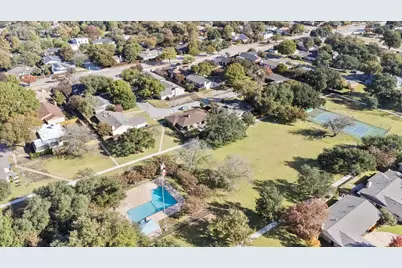 15655 Regal Hill Circle, Dallas, TX 75248 - Photo 38