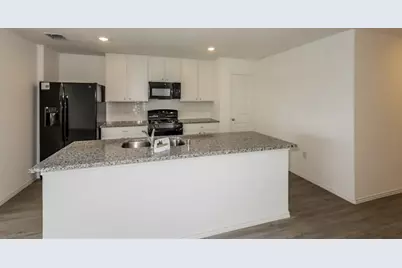 10225 Hackberry Spring Way, Crowley, TX 76036 - Photo 6