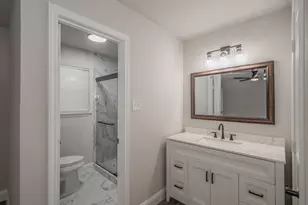 1006 N Ector Dr, Euless, TX 76039 - Photo 22