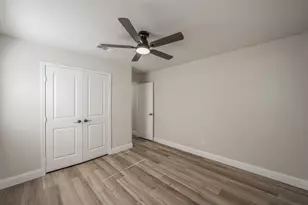 1006 N Ector Dr, Euless, TX 76039 - Photo 32