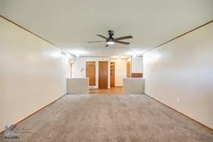 606 Bryant Rd, Clyde, TX 79510 - Photo 10