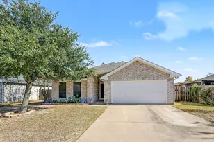 1410 Embercrest Dr, Midlothian, TX 76065 - Photo 1