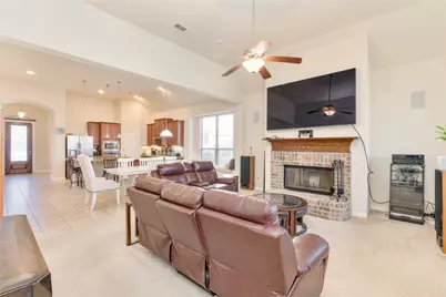 625 Kinghaven Drive, Little Elm, TX 75068 - Photo 14