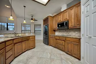 5520 White Settlement Rd, Weatherford, TX 76087 - Photo 20