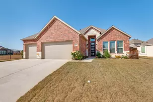 1855 Overcup Ct, Waxahachie, TX 75165 - Photo 2