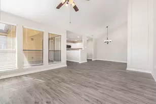 2212 Heritage Cir, Carrollton, TX 75006 - Photo 28