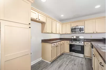 2212 Heritage Circle, Carrollton, TX 75006 - Photo 14