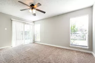 2212 Heritage Cir, Carrollton, TX 75006 - Photo 32