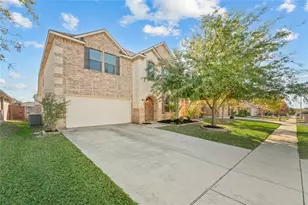 4012 Cloud Cover Rd, Fort Worth, TX 76262 - Photo 4